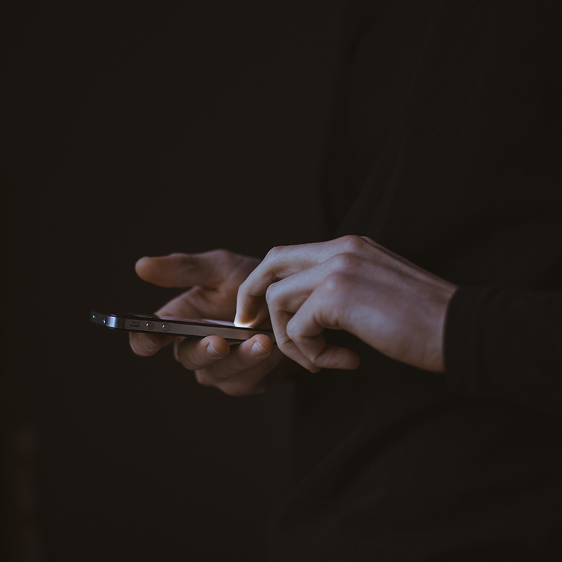 Will you use smartphone in the dark?